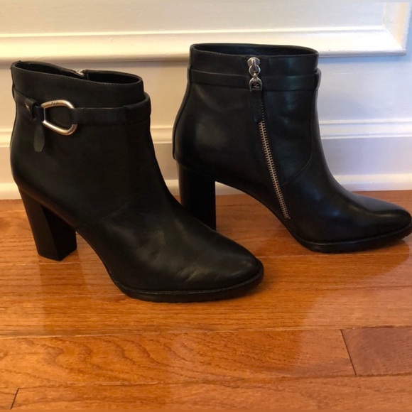 Ralph Lauren Women’s Laletta Black Leather Ankle Boots Booties Size 8 - Picture 2 of 12